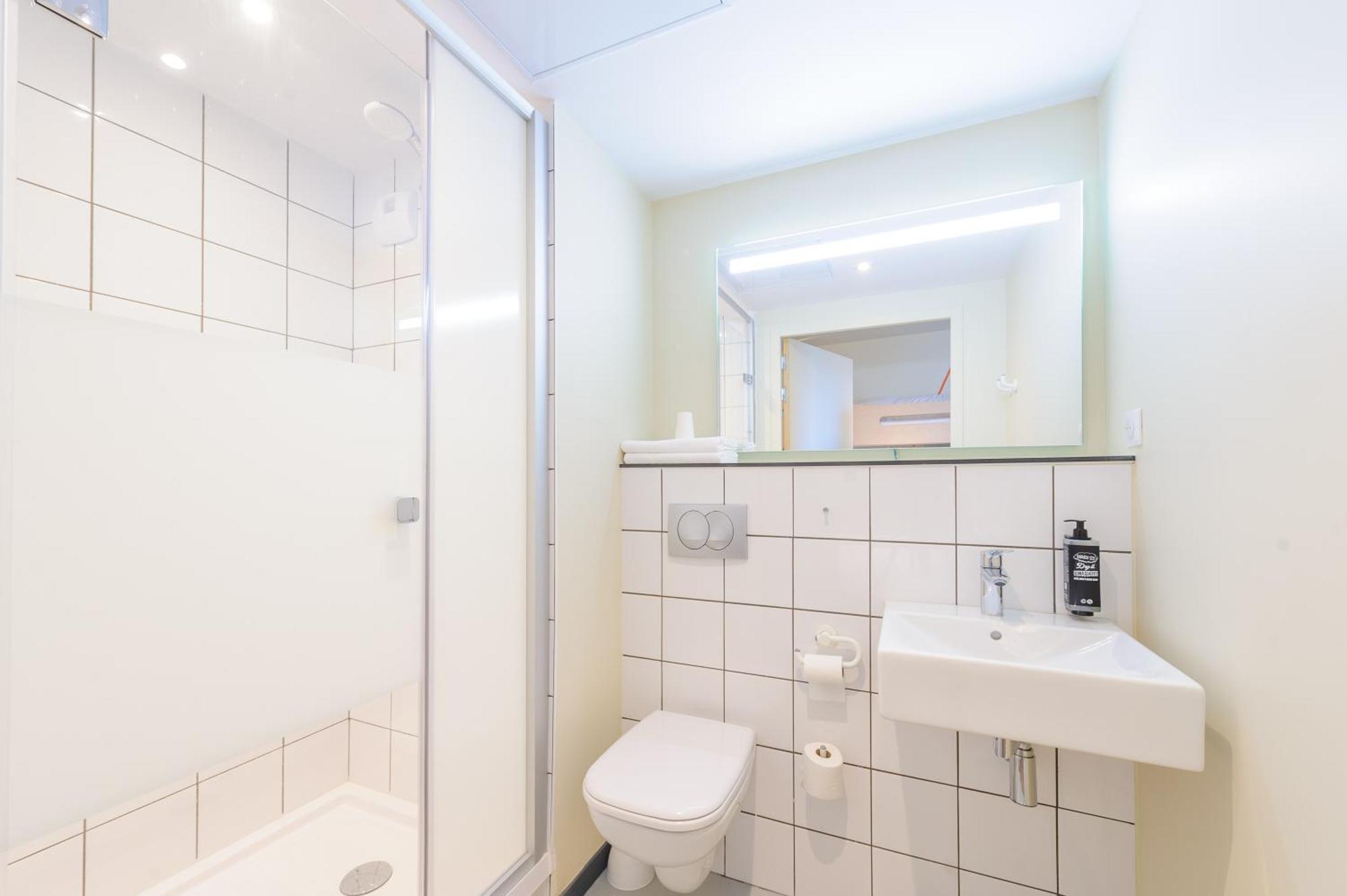 Ibis Budget La Rochelle Пюильборо Экстерьер фото