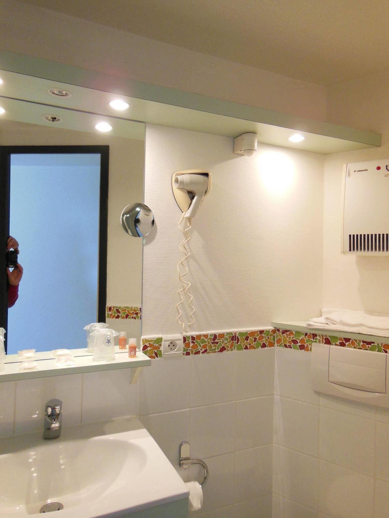 Ibis Budget La Rochelle Пюильборо Экстерьер фото
